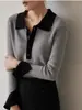 Novo Suéter de Lã Outono e Inverno para Mulheres, Gola Polo, Estilo Europeu, Corte Justo, Pulôver, Camisa Base Tricô Color-Blocking