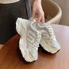 Nuevos Zapatos de Papá con Suela Gruesa para Mujer, Zapatillas Transpirables de Malla Fina Otoño 2026, Zapatos Deportivos Casuales que Aumentan la Altura, Estilo Coreano