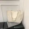 Bolso Retro de Gran Capacidad para Mujer 2025 Nuevo Bolso Tote Retro de Moda Versátil Nicho de un Solo Hombro