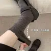 Calcetines de Punto Oscuro con Patrón de Olas Estilo Coreano Otoño e Invierno para Mujer de Media Pantorrilla Calcetines Largos Apilados con Encaje Estilo Japonés de Moda con Birkenstocks