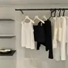 Y.JIA Conjunto de cárdigan de manga larga estilo coreano para el otoño con protección solar + top de tirantes con cuello en V + falda de cintura alta 1352