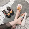 Chinelos de Verão Estilo Étnico para Mulheres, Tiras de Tecido Cetim Boêmio, Salto Plataforma Casual, Chinelos Florais de Praia para Mulheres