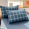 Juego de Cama de Cuatro Piezas Estilo Ins Modelo Nuevo 2025 para Dormitorio Estudiantil, Juego de Tres Piezas con Sábana Gruesa y Funda de Edredón Individual, Venta al por Mayor desde el Fabricante