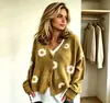 Nueva estación independiente transfronteriza europea y americana comercio exterior tejido para mujer, chaqueta suéter de punto otoño con bordado de crisantemo de un solo botón para mujer