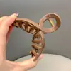 Grampo de Cabelo de Silicone Macio Que Não Machuca a Cabeça, Novo Estilo 2025 Feminino, Grampo Grande para Cabelos Grossos, Acessório de Cabelo Tipo Pinça Tubarão