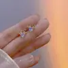 Nuevos pendientes de botón de alce con diseño creativo de Diamante de Amor 2023 para mujer, nicho, pendientes de temperamento de lujo ligero