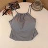 Top corto de verano de seda de hielo para chica picante con cuello halter fruncido, camiseta sin mangas de puro deseo con almohadilla para el pecho integrada, estilo moderno 2025