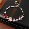 Pulseira Geométrica de Zircônia Estilo Palácio Retrô Francês, Luxo Leve, Sensação de Alto Padrão, Design Exclusivo, Joia Exquisita para Mulheres