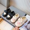 Sapatos de Princesa Love Sapatos de Couro para Meninas Outono 2025 Novos Sapatos Infantis com Solado Macio Sapatos para Bebês Meninas Sapatos Infantis para Meninas Mais Fáceis de Combinar