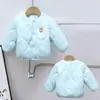 Jaqueta Curta de Algodão Infantil para Meninos e Meninas Acolchoada Quente Roupas de Exterior Bordado Cartoon Jaqueta Acolchoada de Algodão Camada Interna Outono e Inverno Jaqueta para Bebê