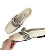 Sapatos Mary Jane com aumento interno de altura, primavera-verão 2026 estilo francês novo retrô chinês, adequados para saias, mules slip-on de bico fechado