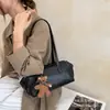 Bolsa Tote Grande Capacidade Retrô para Mulheres Outono 2026 Nova Bolsa de Ombro Único para o Dia a Dia Toque de Luxo Superfície Macia Moda Casual