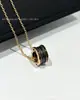 Bao Ge Jia Cadena para Clavícula Mini Collar de Diamantes con Borde Cero Resortes Artesanía de Precisión CNC Nuevo Festival Qixi Chapado Grueso en Oro de 18 Quilates e Incrustado con Diamantes