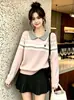 Suéter de punto a rayas estilo coreano con cuello POLO, nuevo modelo otoño/invierno 2026, diseño de manga larga, top tipo dos piezas falsas combinado con un suéter para mujer