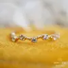 Anillo Huitan Estilo Coreano de Lujo Ligero Apilable para Dedo Índice, Anillo Moderno y Versátil con Diseño Incrustado de Diamantes, Anillo Simple para Mujer