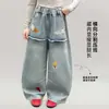 Jeans Holgados Rasgados Estilo Coreano para Niñas 2026 Nuevas Llegadas Niñas Niños Grandes Primavera y Otoño Bordado Elegantes Pantalones de Pierna Ancha Pantalones de Guadaña