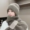Cachecol Versátil de Pelo de Esquilo Tricotado em Camada Dupla com Gorro Integrado, Gorro Tricotado com Forro de Lã, Gorro Tricotado com Proteção de Orelha Botonável para Proteção contra o Frio