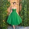 Vestido elegante de primavera y verano para mujer, nuevo vestido de tirantes con diseño transfronterizo europeo y americano, vestido midi de color liso, vestido de malla con lazo