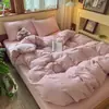 Conjunto de Quatro Peças Patchwork de Gaze Bufante Cor Sólida Estilo Old Money 2026, Conjunto de Três Peças de Lençol de Cama e Lençol com Elástico Grau Materno e Infantil Classe A