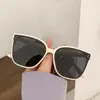 Gafas de Sol GM Modelo Nuevo 2023 801 Estilo Celebridad Femenina Moda Remache Tendencia Estilo Callejero Gafas Certificación UV400