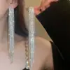 Pendientes Europeos y Americanos Transfronterizos Súper Brillantes de Circonita con Borla de Gota de Agua, Pendientes Exagerados y Versátiles Exquisitos, Pendientes de Lujo Ligero y Alta Gama para Mujer
