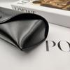 Nuevo estuche de cuero negro para gafas bolsa para gafas que contiene gafas de sol aterciopeladas caja de almacenamiento para gafas bolsa suave personalización