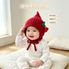 Gorros unisex de estilo coreano para niños para otoño e invierno, cálidos, dulces y adorables gorros de punto con orejeras de patrón de cereza, gorros de elfo para bebé súper lindos