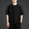 Conjunto de Shorts Esportivos Casuais Masculino Camiseta Fina de Manga Curta Estilosa 2026 Novo Conjunto de Roupa Moda Masculina de Verão