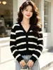 Suéter de Punto de Cuello Redondo para Mujer 2026 Otoño/Invierno Nuevo Cárdigan de Punto Rayado Primavera/Otoño Top Ajustado de Manga Larga Algodón Negro