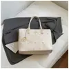 Bolso de mano grande estampado casual, elegante y lindo con temperamento para mujer, bolso de hombro moderno y elegante de alto valor para el trabajo