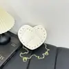 2026 Bolso Nuevo Retro Europeo y Americano con Remaches en Forma de Corazón para Mujer, Bolso Cruzado de Cadena de Moda Tendencia, Bolso de Hombro con Diseño de Nicho