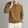 Suéter Base Estilo Old Money para Hombre 2026 Otoño/Invierno Nuevo Casual de Negocios Engrosado Cálido Cuello Solapa Tejido para Hombre