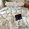 Diseños populares en Xiaohongshu ~ Conjunto de cuatro piezas estampado tipo nube suave estilo Ins para ambiente del hogar, conjunto de tres piezas para uso en dormitorio