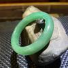 Pulsera de Jade Natural Xinjiang Dongling Jade Marca Calidad Jade Seda Dorada Fabricante de Origen Venta al por Mayor Excelente Calidad