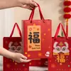 Bolsa de Regalo Roja de Año Nuevo Bolso de Mano para Regalo de Año Nuevo Bolsa de Papel Regalo de Regreso del Festival de Primavera Bolsa de Compras Bolsa de Souvenir Festivo Al por Mayor