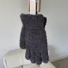 Guantes de felpa lindos ins para mujer de invierno estilo coreano engrosados para ciclismo cálidos de terciopelo de coral color caramelo de cinco dedos a prueba de frío hombre