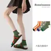 Calcetines Renacentistas Calcetines Cortos para Mujer Primavera y Verano Nueva Moda Bloques de Color Rayados Transpirables Bajos