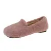 Zapatos peludos para mujer para uso en exteriores, nuevo estilo otoño e invierno 2026, mocasines de talón cerrado, zapatos planos tipo slip-on de felpa modernos para mujeres embarazadas