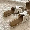 Absolutamente preciosas~ Sandalias planas de verano para mujer de estilo francés con un diseño retro, adecuadas para la playa y versátiles