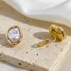 Brincos de pressão irregulares de pérola artificial estilo europeu e americano para mulheres, modernos, de alta qualidade, clássicos, de luxo leve, versáteis, clip-on triangulares