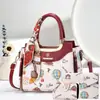 Bolsa Transversal Feminina da Moda, Bolsa de Mão para Mãe, Novo Modelo 2026, Bolsa de Ombro Único para o Dia a Dia com Acabamento de Luxo, Bolsa Feminina de Exportação