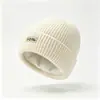 Chapéu de Moda Estilo Coreano para Outono e Inverno para Mulheres Versátil Grande Circunferência da Cabeça Chapéu de Lã Tricotado Faz o Rosto Parecer Menor Proteção de Orelha Quente Chapéu Cobertura de Cabeça