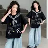 Blusa Casual Graffiti Estilo Coreano para Crianças de Meia-Idade e Mais Velhas Verão Nova Chegada Cor Sólida Senso de Design Camiseta Estampada de Manga Curta