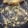Luzes de Fio de Hera com Folhas Douradas Simuladas Luzes de Fio Coloridas de LED com Luzes de Fada para Decoração de Feriado de Natal e Iluminação de Ambiente
