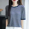 Camiseta de Punto Rayas de Color Contrastante Cuello en V Lyocell Manga Corta Estilo Coreano para Mujer, Camiseta Básica Delgada Versátil de Manga Corta para Verano