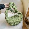 Bolso bandolera plisado liso de estilo occidental fresco para mujer 2023 otoño e invierno Nuevo bolso dumpling simple para niñas