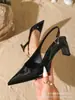 Zapatos de Mujer con Punta Fina y Tacón Grueso Otoño Nueva Moda Elegantes Cómodos No Cansan Sandalias de Tacón Cuadrado Grueso Fábrica de Comercio Exterior Transfronteriza