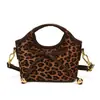 Bolso nuevo para niños de ante PU, bolso de mano de cuadros para niñas con estampado de leopardo vintage, bonita cesta para bebé con lazo