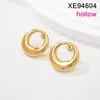 Moda Europeia e Americana Venda Quente Transfronteiriça Brincos Geométricos Vazados Brincos de Aço Titânio Banhados a Ouro High-End Brincos Joias Femininas em Formato de Coração