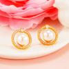 Brincos de imitação de ouro 18K de luxo leve Imitação de pérola da Internet de celebridades femininas Fornecimento de barraca de moda transfronteiriça Jóias de ouro de areia